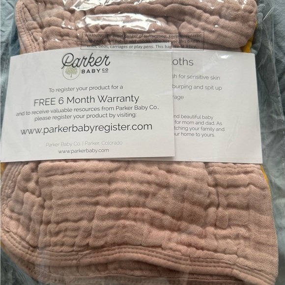 Muslin Cotton Burp Cloths 4 pack/4colors - Picture 2 of 4